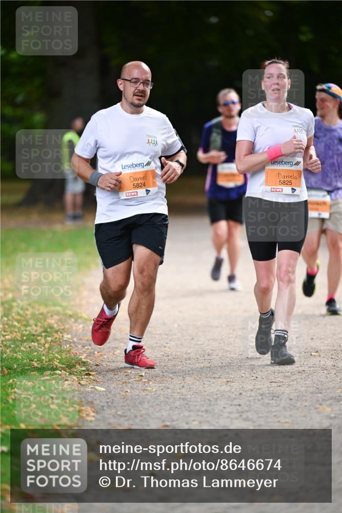 31.08.2025 - 21. Blankeneser Heldenlauf Dr. Thomas Lammeyer http://msf.ph/oto/8646674 31.08.2025 11:19:25 Laufen 5824, 5825 meine-sportfotos.de