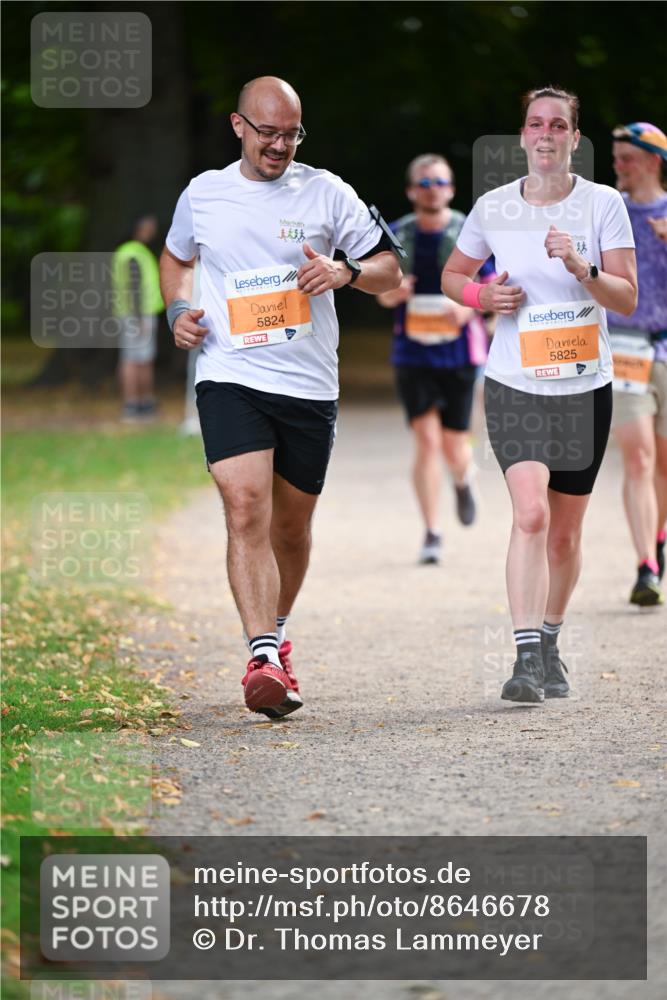 31.08.2025 - 21. Blankeneser Heldenlauf Dr. Thomas Lammeyer http://msf.ph/oto/8646678 31.08.2025 11:19:25 Laufen 5824, 5825 meine-sportfotos.de