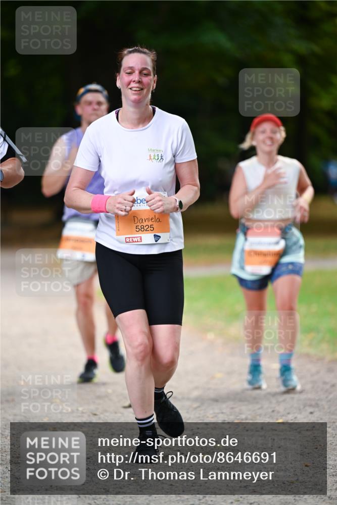 31.08.2025 - 21. Blankeneser Heldenlauf Dr. Thomas Lammeyer http://msf.ph/oto/8646691 31.08.2025 11:19:27 Laufen 5825 meine-sportfotos.de