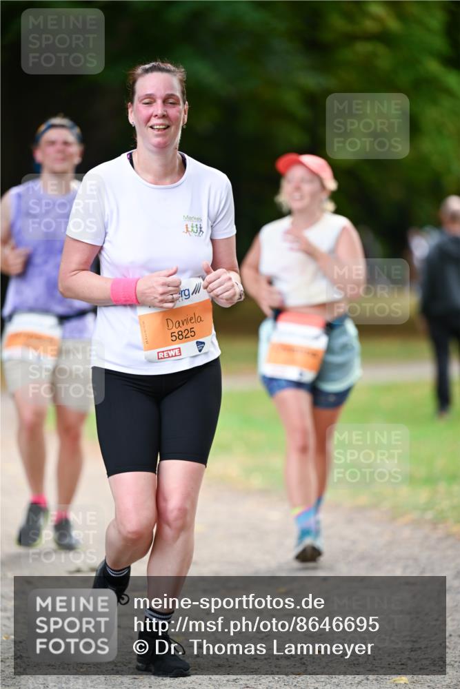 31.08.2025 - 21. Blankeneser Heldenlauf Dr. Thomas Lammeyer http://msf.ph/oto/8646695 31.08.2025 11:19:28 Laufen 5825 meine-sportfotos.de