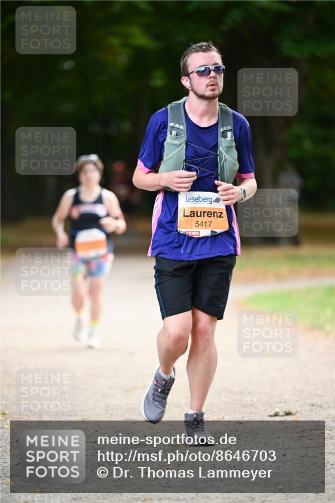 31.08.2025 - 21. Blankeneser Heldenlauf Dr. Thomas Lammeyer http://msf.ph/oto/8646703 31.08.2025 11:19:30 Laufen 5417 meine-sportfotos.de