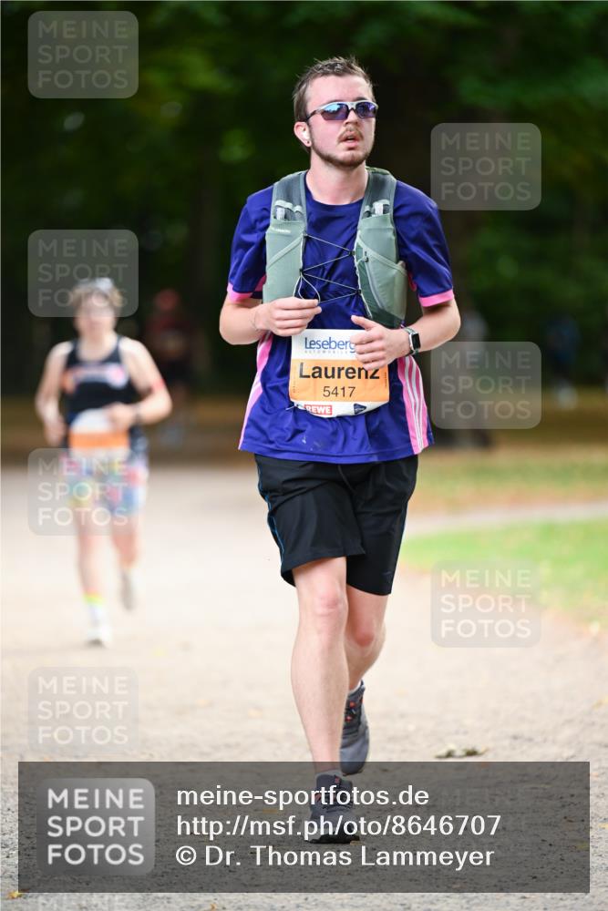 31.08.2025 - 21. Blankeneser Heldenlauf Dr. Thomas Lammeyer http://msf.ph/oto/8646707 31.08.2025 11:19:30 Laufen 5417 meine-sportfotos.de