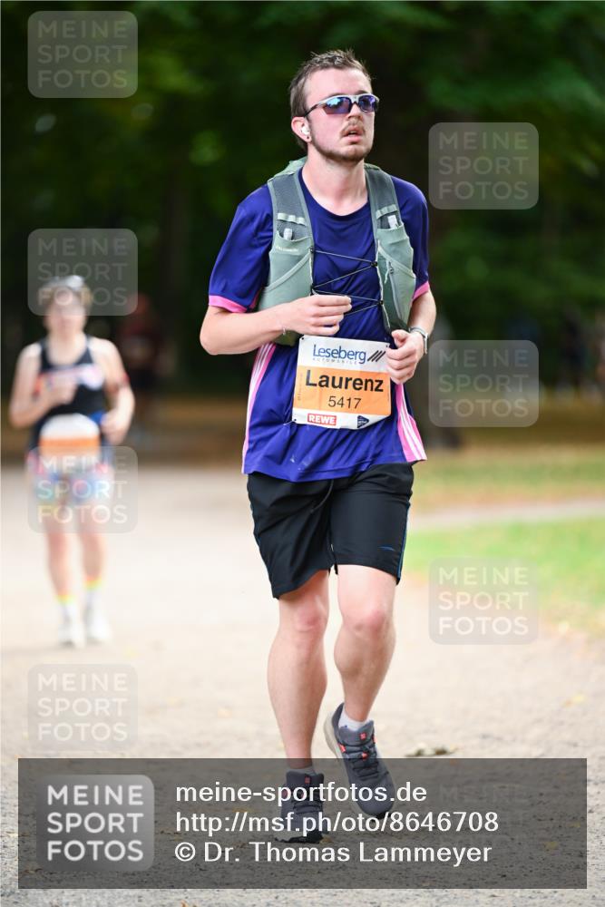 31.08.2025 - 21. Blankeneser Heldenlauf Dr. Thomas Lammeyer http://msf.ph/oto/8646708 31.08.2025 11:19:31 Laufen 5417 meine-sportfotos.de