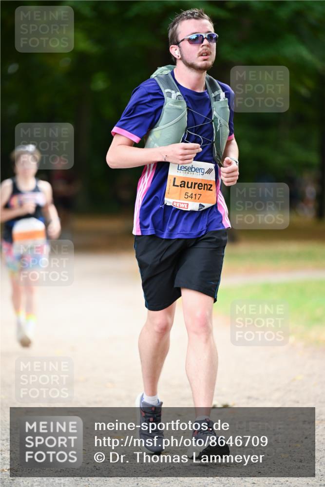 31.08.2025 - 21. Blankeneser Heldenlauf Dr. Thomas Lammeyer http://msf.ph/oto/8646709 31.08.2025 11:19:31 Laufen 5417 meine-sportfotos.de