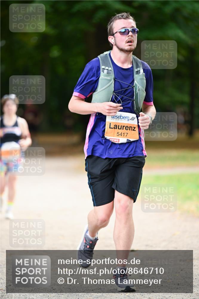 31.08.2025 - 21. Blankeneser Heldenlauf Dr. Thomas Lammeyer http://msf.ph/oto/8646710 31.08.2025 11:19:31 Laufen 5417 meine-sportfotos.de