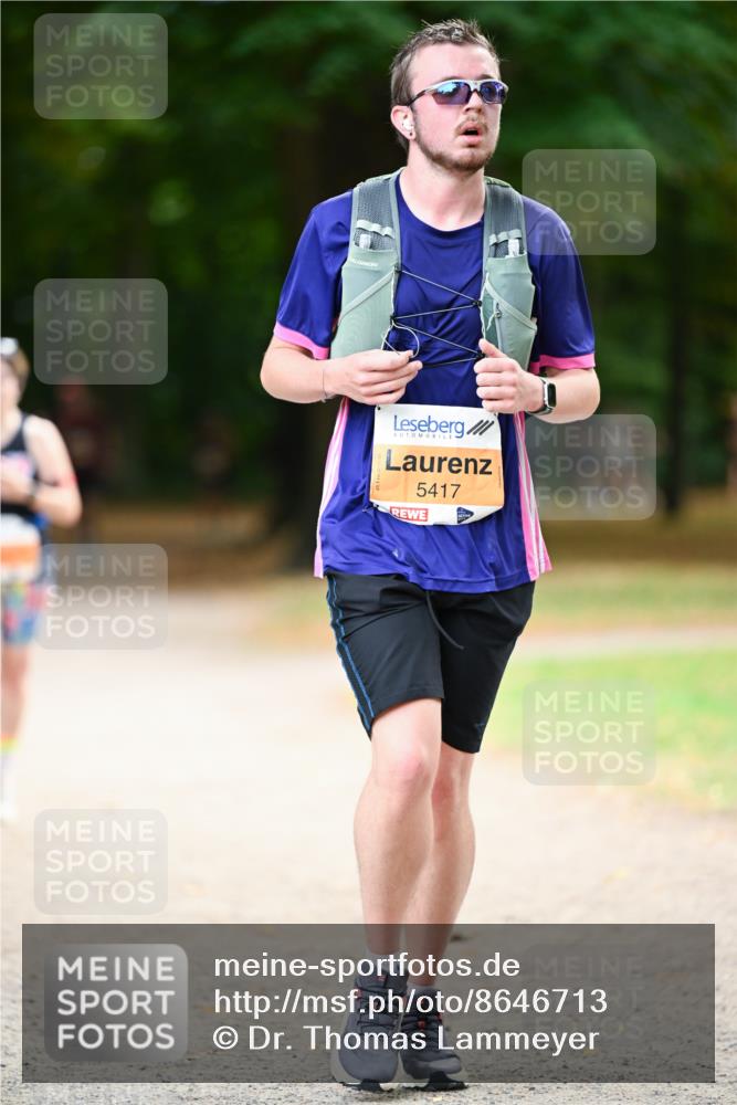 31.08.2025 - 21. Blankeneser Heldenlauf Dr. Thomas Lammeyer http://msf.ph/oto/8646713 31.08.2025 11:19:31 Laufen 5417 meine-sportfotos.de
