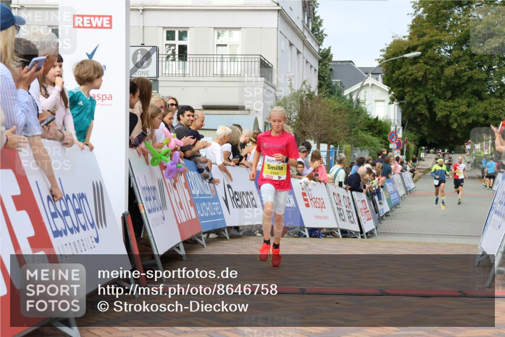 31.08.2025 - 21. Blankeneser Heldenlauf Strokosch-Dieckow http://msf.ph/oto/8646758 31.08.2025 10:20:56 Ziel 2356 meine-sportfotos.de