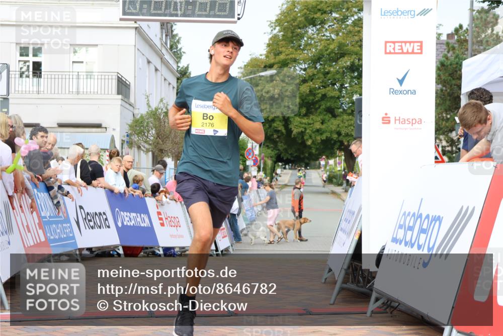 31.08.2025 - 21. Blankeneser Heldenlauf Strokosch-Dieckow http://msf.ph/oto/8646782 31.08.2025 10:20:36 Ziel 2176 meine-sportfotos.de