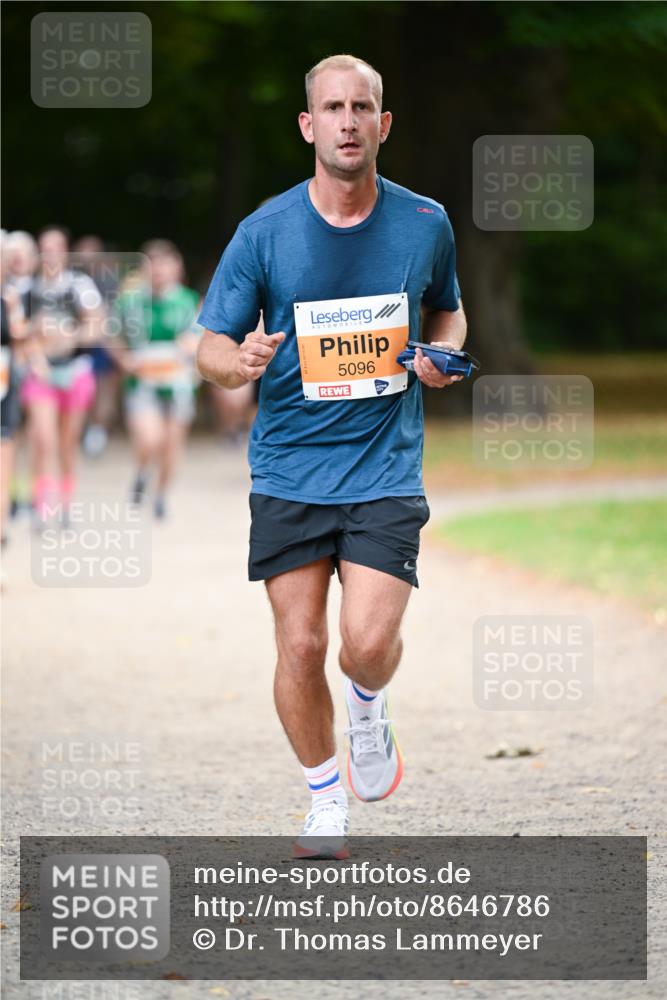 31.08.2025 - 21. Blankeneser Heldenlauf Dr. Thomas Lammeyer http://msf.ph/oto/8646786 31.08.2025 11:19:53 Laufen 5096 meine-sportfotos.de
