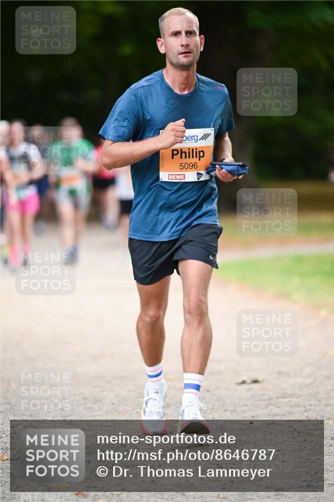 31.08.2025 - 21. Blankeneser Heldenlauf Dr. Thomas Lammeyer http://msf.ph/oto/8646787 31.08.2025 11:19:53 Laufen 5096 meine-sportfotos.de