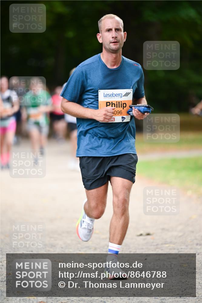 31.08.2025 - 21. Blankeneser Heldenlauf Dr. Thomas Lammeyer http://msf.ph/oto/8646788 31.08.2025 11:19:53 Laufen 096 meine-sportfotos.de