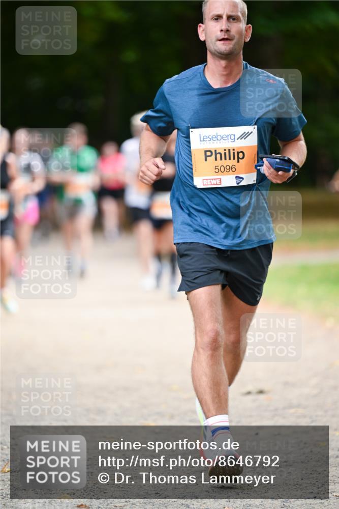 31.08.2025 - 21. Blankeneser Heldenlauf Dr. Thomas Lammeyer http://msf.ph/oto/8646792 31.08.2025 11:19:53 Laufen 5096 meine-sportfotos.de