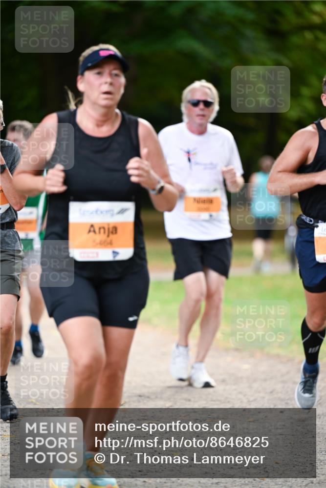 31.08.2025 - 21. Blankeneser Heldenlauf Dr. Thomas Lammeyer http://msf.ph/oto/8646825 31.08.2025 11:19:58 Laufen 5464 meine-sportfotos.de