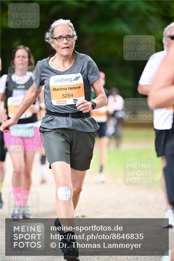 31.08.2025 - 21. Blankeneser Heldenlauf Dr. Thomas Lammeyer http://msf.ph/oto/8646835 31.08.2025 11:20:00 Laufen 5254 meine-sportfotos.de