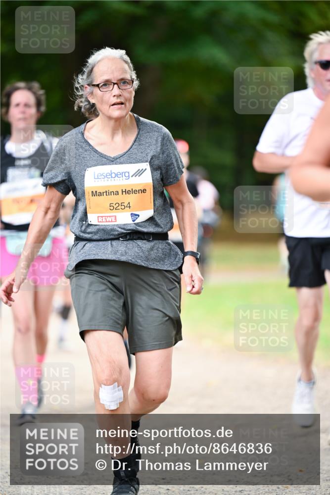 31.08.2025 - 21. Blankeneser Heldenlauf Dr. Thomas Lammeyer http://msf.ph/oto/8646836 31.08.2025 11:20:00 Laufen 5254 meine-sportfotos.de