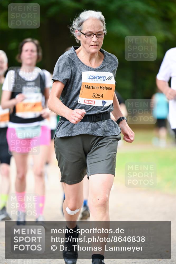 31.08.2025 - 21. Blankeneser Heldenlauf Dr. Thomas Lammeyer http://msf.ph/oto/8646838 31.08.2025 11:20:00 Laufen 5254 meine-sportfotos.de