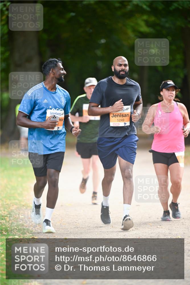 31.08.2025 - 21. Blankeneser Heldenlauf Dr. Thomas Lammeyer http://msf.ph/oto/8646866 31.08.2025 11:20:04 Laufen 5249 meine-sportfotos.de