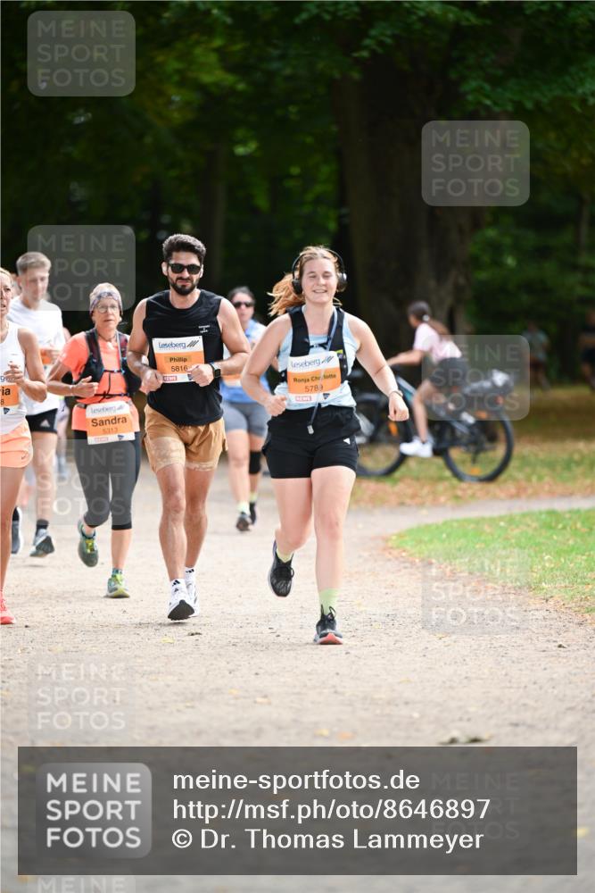 31.08.2025 - 21. Blankeneser Heldenlauf Dr. Thomas Lammeyer http://msf.ph/oto/8646897 31.08.2025 11:20:13 Laufen 8, 4, 5313, 5816, 5789 meine-sportfotos.de