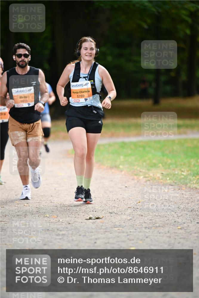 31.08.2025 - 21. Blankeneser Heldenlauf Dr. Thomas Lammeyer http://msf.ph/oto/8646911 31.08.2025 11:20:14 Laufen 5816, 5789 meine-sportfotos.de