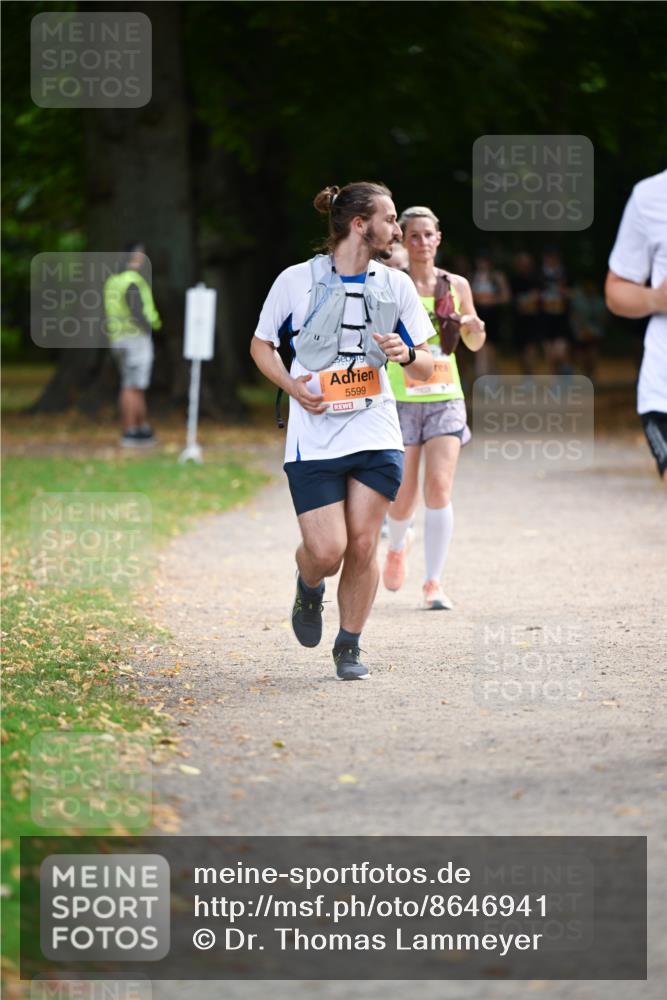 31.08.2025 - 21. Blankeneser Heldenlauf Dr. Thomas Lammeyer http://msf.ph/oto/8646941 31.08.2025 11:20:18 Laufen 5599 meine-sportfotos.de