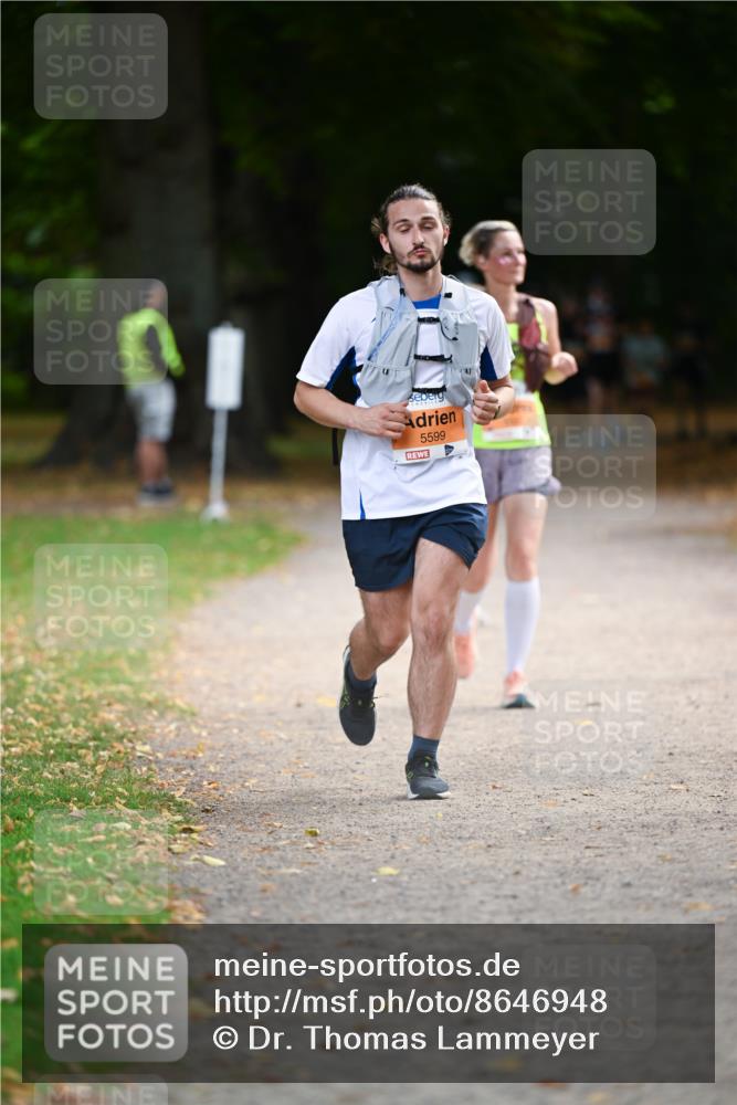 31.08.2025 - 21. Blankeneser Heldenlauf Dr. Thomas Lammeyer http://msf.ph/oto/8646948 31.08.2025 11:20:19 Laufen 5599 meine-sportfotos.de
