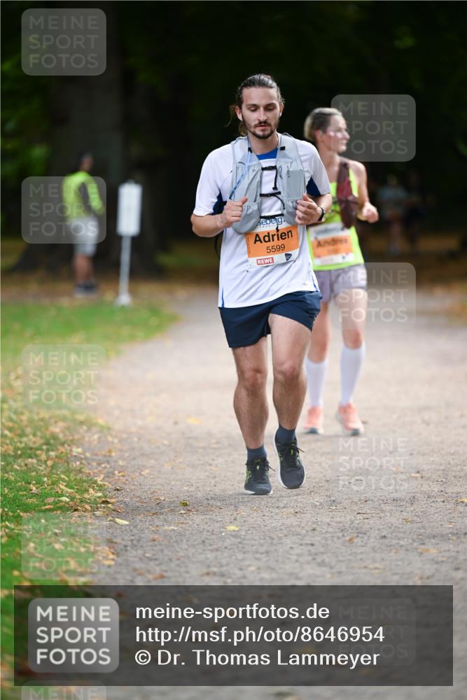 31.08.2025 - 21. Blankeneser Heldenlauf Dr. Thomas Lammeyer http://msf.ph/oto/8646954 31.08.2025 11:20:19 Laufen 5599 meine-sportfotos.de