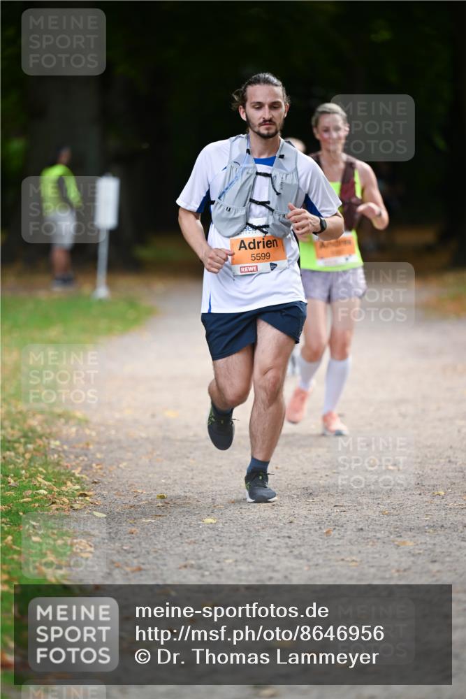31.08.2025 - 21. Blankeneser Heldenlauf Dr. Thomas Lammeyer http://msf.ph/oto/8646956 31.08.2025 11:20:20 Laufen 5599 meine-sportfotos.de
