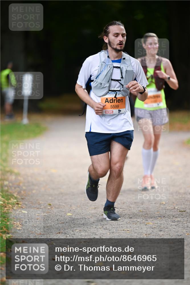 31.08.2025 - 21. Blankeneser Heldenlauf Dr. Thomas Lammeyer http://msf.ph/oto/8646965 31.08.2025 11:20:20 Laufen 5599 meine-sportfotos.de
