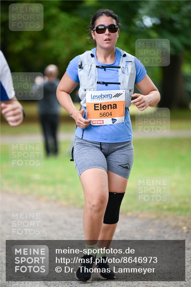 31.08.2025 - 21. Blankeneser Heldenlauf Dr. Thomas Lammeyer http://msf.ph/oto/8646973 31.08.2025 11:20:23 Laufen 5604 meine-sportfotos.de