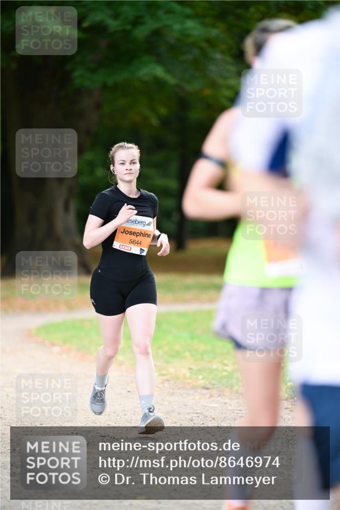 31.08.2025 - 21. Blankeneser Heldenlauf Dr. Thomas Lammeyer http://msf.ph/oto/8646974 31.08.2025 11:20:24 Laufen 5644 meine-sportfotos.de