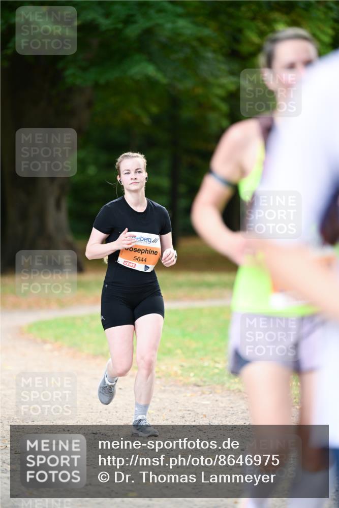 31.08.2025 - 21. Blankeneser Heldenlauf Dr. Thomas Lammeyer http://msf.ph/oto/8646975 31.08.2025 11:20:24 Laufen 5644 meine-sportfotos.de
