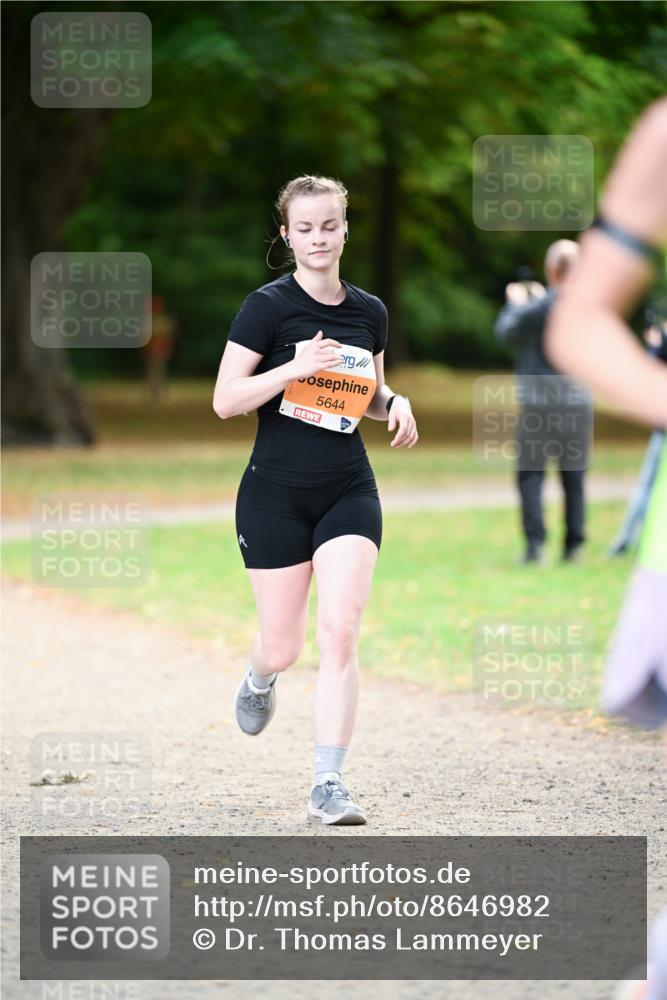 31.08.2025 - 21. Blankeneser Heldenlauf Dr. Thomas Lammeyer http://msf.ph/oto/8646982 31.08.2025 11:20:24 Laufen 5644 meine-sportfotos.de