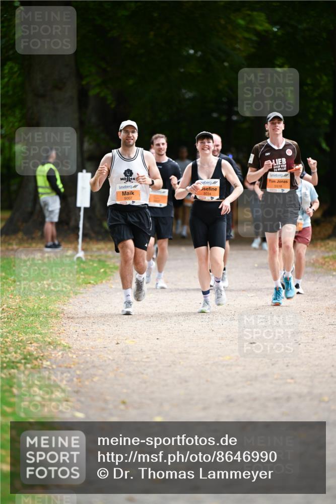31.08.2025 - 21. Blankeneser Heldenlauf Dr. Thomas Lammeyer http://msf.ph/oto/8646990 31.08.2025 11:20:33 Laufen 5007, 5034, 5518 meine-sportfotos.de