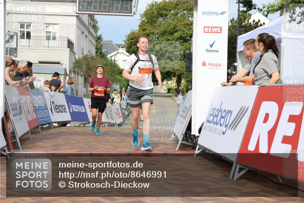 31.08.2025 - 21. Blankeneser Heldenlauf Strokosch-Dieckow http://msf.ph/oto/8646991 31.08.2025 09:51:20 Ziel 1081, 1074, 1145 meine-sportfotos.de