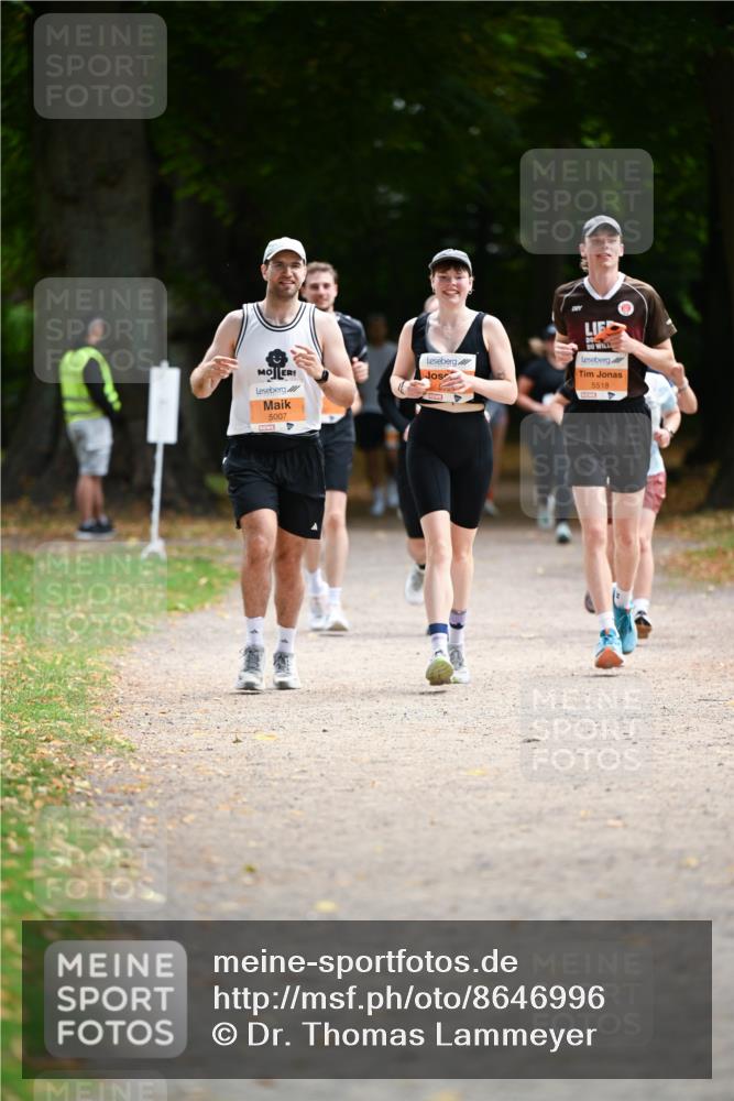 31.08.2025 - 21. Blankeneser Heldenlauf Dr. Thomas Lammeyer http://msf.ph/oto/8646996 31.08.2025 11:20:34 Laufen 5518, 5007 meine-sportfotos.de