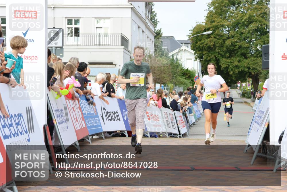 31.08.2025 - 21. Blankeneser Heldenlauf Strokosch-Dieckow http://msf.ph/oto/8647028 31.08.2025 10:20:17 Ziel 2078, 2028, 2362 meine-sportfotos.de