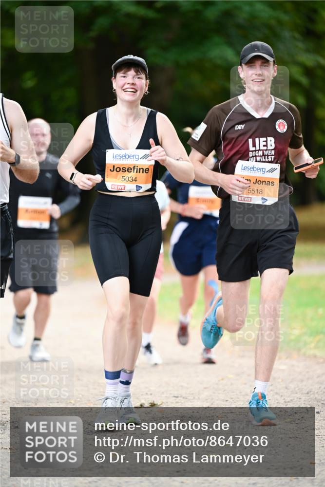 31.08.2025 - 21. Blankeneser Heldenlauf Dr. Thomas Lammeyer http://msf.ph/oto/8647036 31.08.2025 11:20:38 Laufen 5034, 5518 meine-sportfotos.de