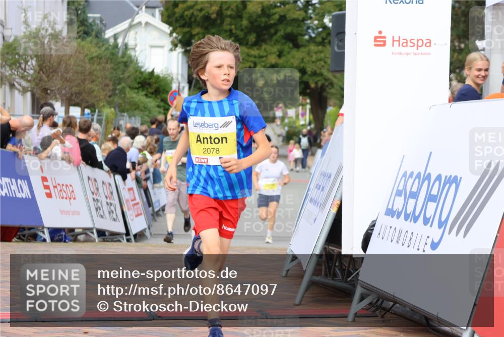 31.08.2025 - 21. Blankeneser Heldenlauf Strokosch-Dieckow http://msf.ph/oto/8647097 31.08.2025 10:20:14 Ziel 2078, 2028 meine-sportfotos.de