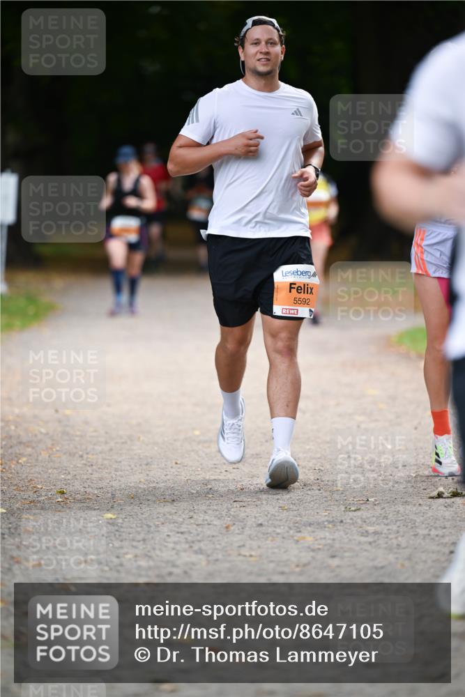 31.08.2025 - 21. Blankeneser Heldenlauf Dr. Thomas Lammeyer http://msf.ph/oto/8647105 31.08.2025 11:20:49 Laufen 5592 meine-sportfotos.de