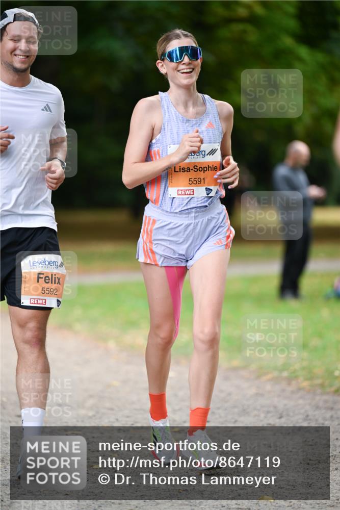 31.08.2025 - 21. Blankeneser Heldenlauf Dr. Thomas Lammeyer http://msf.ph/oto/8647119 31.08.2025 11:20:50 Laufen 5592, 5591 meine-sportfotos.de
