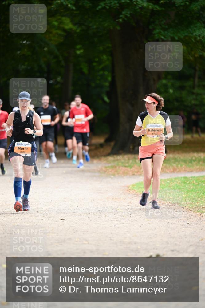 31.08.2025 - 21. Blankeneser Heldenlauf Dr. Thomas Lammeyer http://msf.ph/oto/8647132 31.08.2025 11:20:54 Laufen 5268, 5702 meine-sportfotos.de