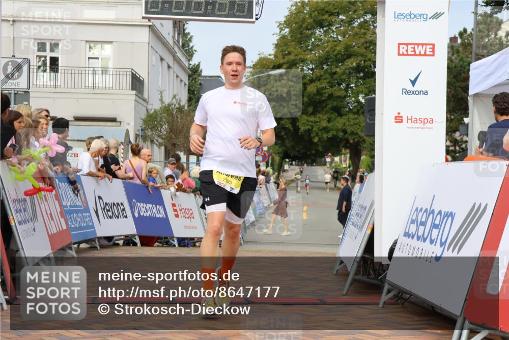 31.08.2025 - 21. Blankeneser Heldenlauf Strokosch-Dieckow http://msf.ph/oto/8647177 31.08.2025 10:19:57 Ziel 2595 meine-sportfotos.de