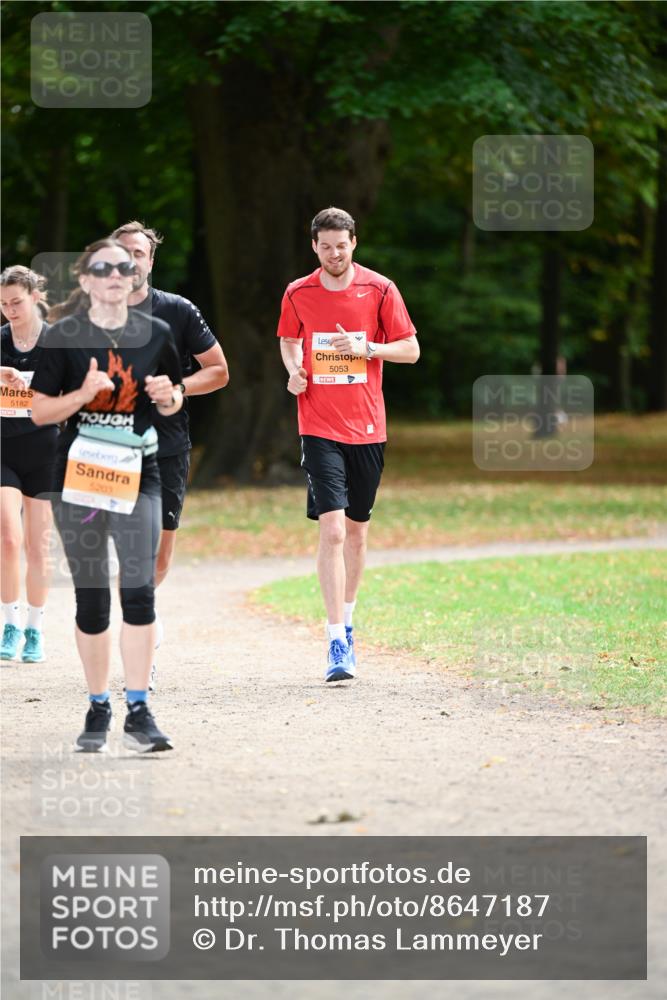 31.08.2025 - 21. Blankeneser Heldenlauf Dr. Thomas Lammeyer http://msf.ph/oto/8647187 31.08.2025 11:21:02 Laufen 5182, 5203, 5053 meine-sportfotos.de