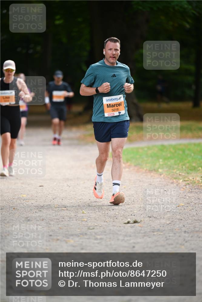 31.08.2025 - 21. Blankeneser Heldenlauf Dr. Thomas Lammeyer http://msf.ph/oto/8647250 31.08.2025 11:21:16 Laufen 5018 meine-sportfotos.de