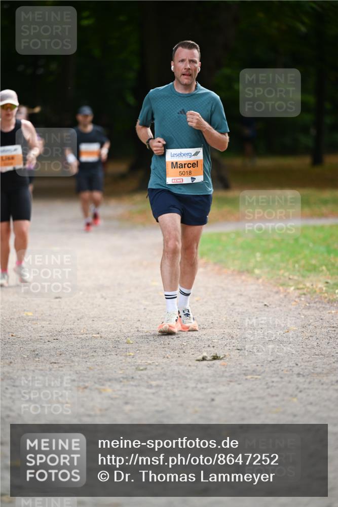 31.08.2025 - 21. Blankeneser Heldenlauf Dr. Thomas Lammeyer http://msf.ph/oto/8647252 31.08.2025 11:21:16 Laufen 5018 meine-sportfotos.de
