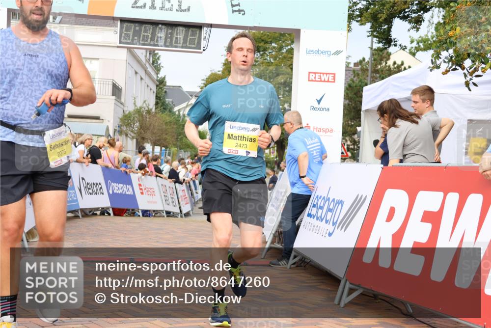 31.08.2025 - 21. Blankeneser Heldenlauf Strokosch-Dieckow http://msf.ph/oto/8647260 31.08.2025 10:19:35 Ziel 2396, 2194, 2592, 2063, 2473, 2073 meine-sportfotos.de