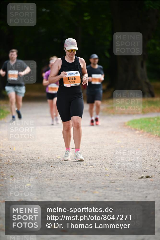 31.08.2025 - 21. Blankeneser Heldenlauf Dr. Thomas Lammeyer http://msf.ph/oto/8647271 31.08.2025 11:21:19 Laufen 5209 meine-sportfotos.de