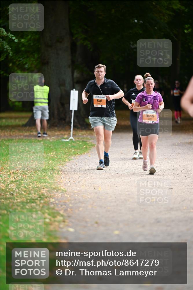 31.08.2025 - 21. Blankeneser Heldenlauf Dr. Thomas Lammeyer http://msf.ph/oto/8647279 31.08.2025 11:21:21 Laufen 5447, 5397 meine-sportfotos.de