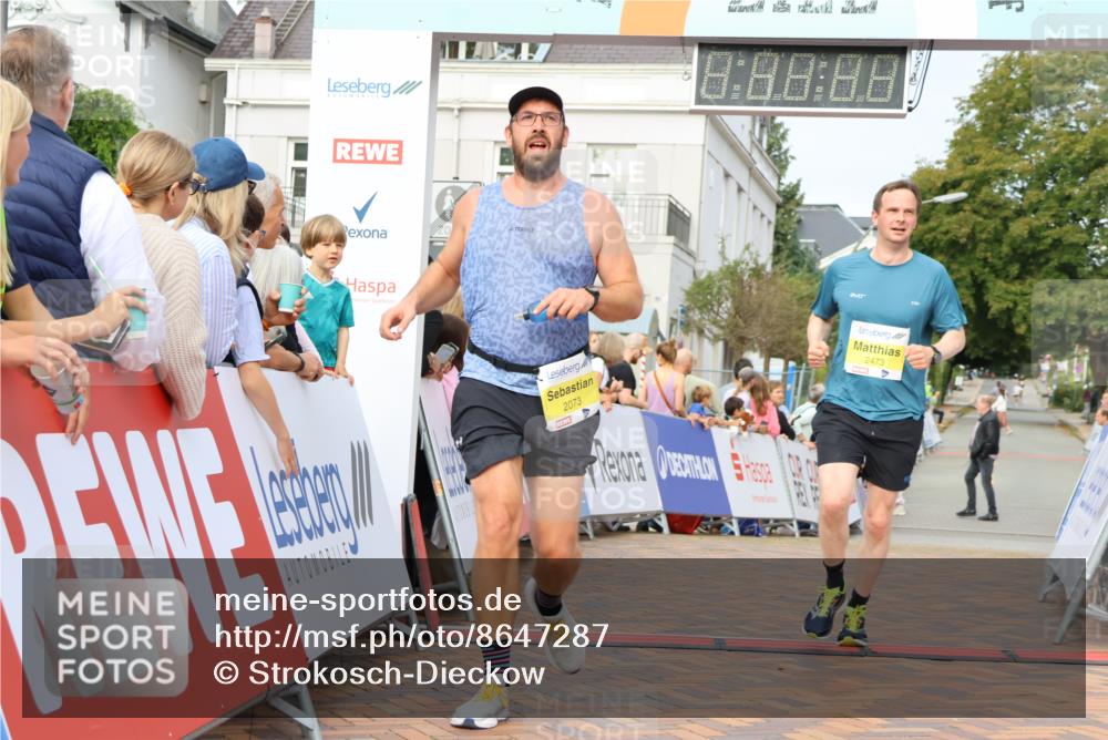 31.08.2025 - 21. Blankeneser Heldenlauf Strokosch-Dieckow http://msf.ph/oto/8647287 31.08.2025 10:19:34 Ziel 2396, 2194, 2592, 2063, 2473, 2073 meine-sportfotos.de