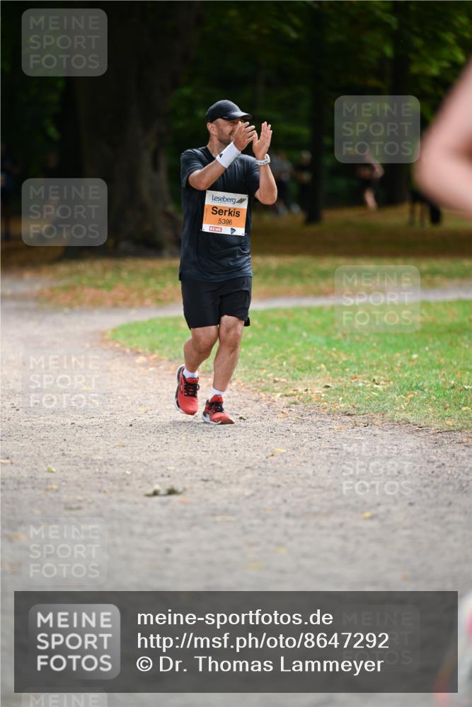 31.08.2025 - 21. Blankeneser Heldenlauf Dr. Thomas Lammeyer http://msf.ph/oto/8647292 31.08.2025 11:21:23 Laufen 5396 meine-sportfotos.de